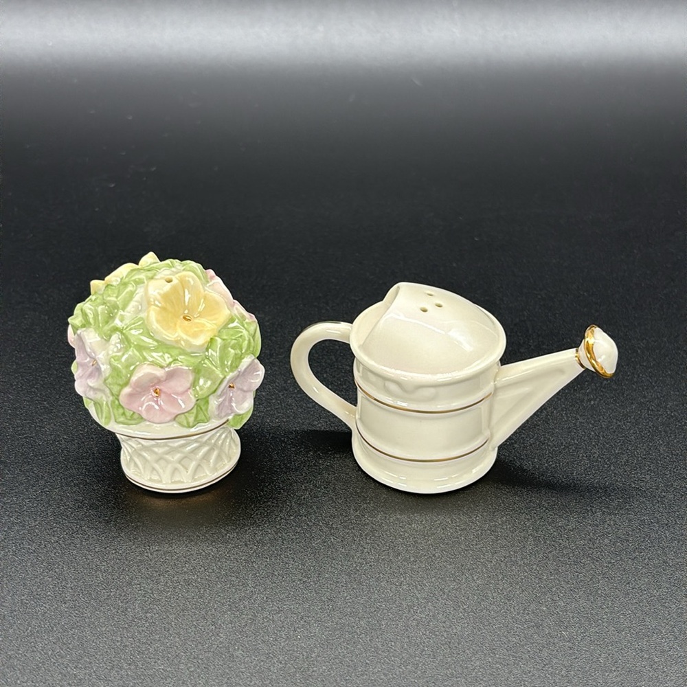 Lenox Garden Salt & Pepper Shaker Set Watering Can & Flower Pot